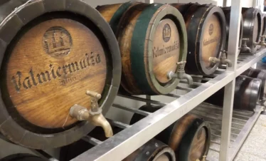 Brauerei im Baltikum mit lokalem Handwerksbier